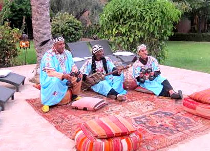 Moroccan musicians at Villa Dinari